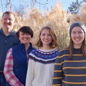 Meet your Posher, Pam